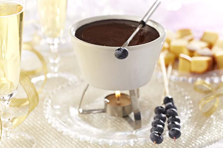 BC Blueberry Chocolate Fondue. Photo credit BC Blueberries