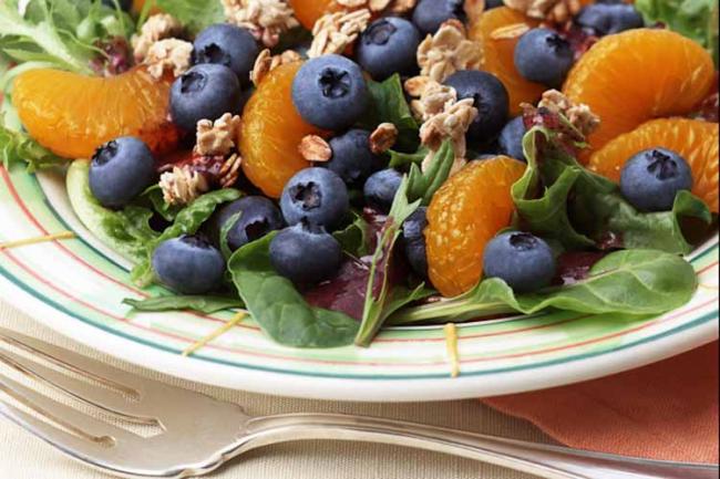 Blueberry Breakfast Salad