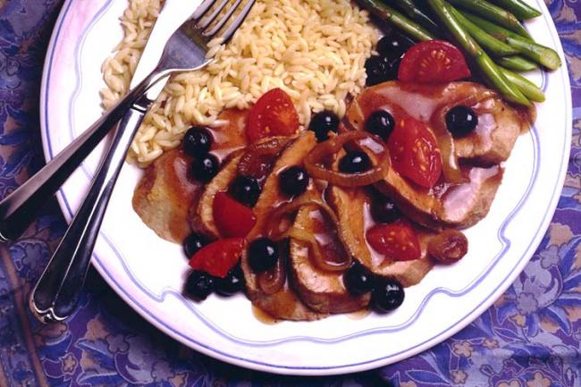 Blueberry-Onion Sauced Pork Tenderloin