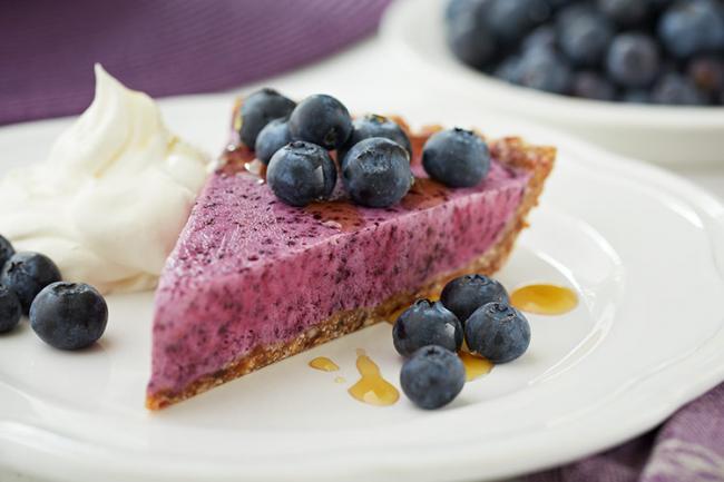 No Bake Frozen Blueberry Pie